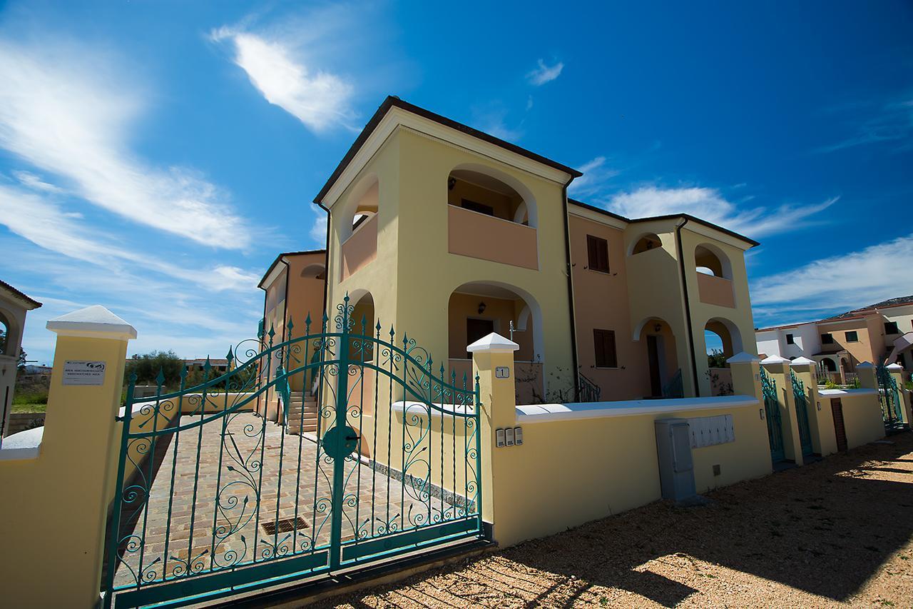 Le Residenze Del Maria Rosaria - Vico Friuli 1 Villa Orosei Luaran gambar