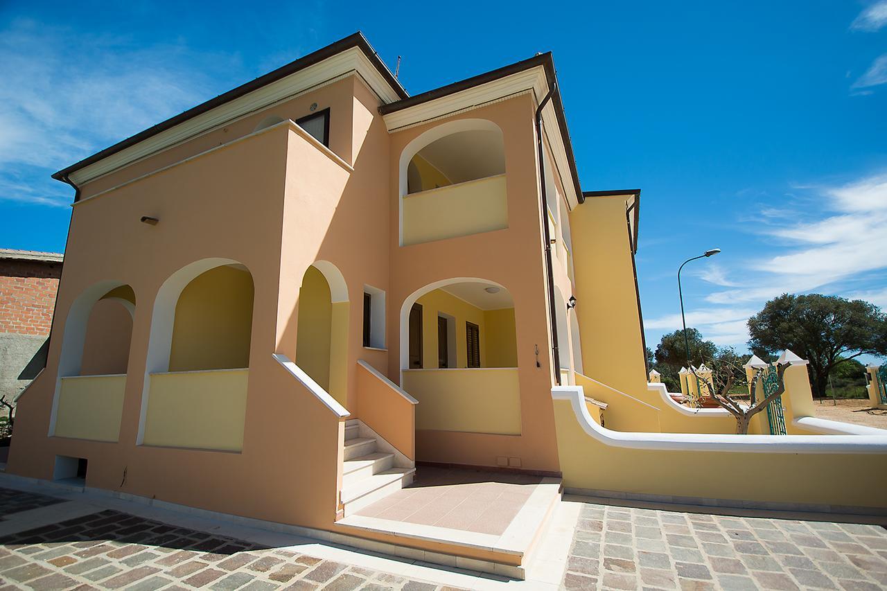 Le Residenze Del Maria Rosaria - Vico Friuli 1 Villa Orosei Luaran gambar