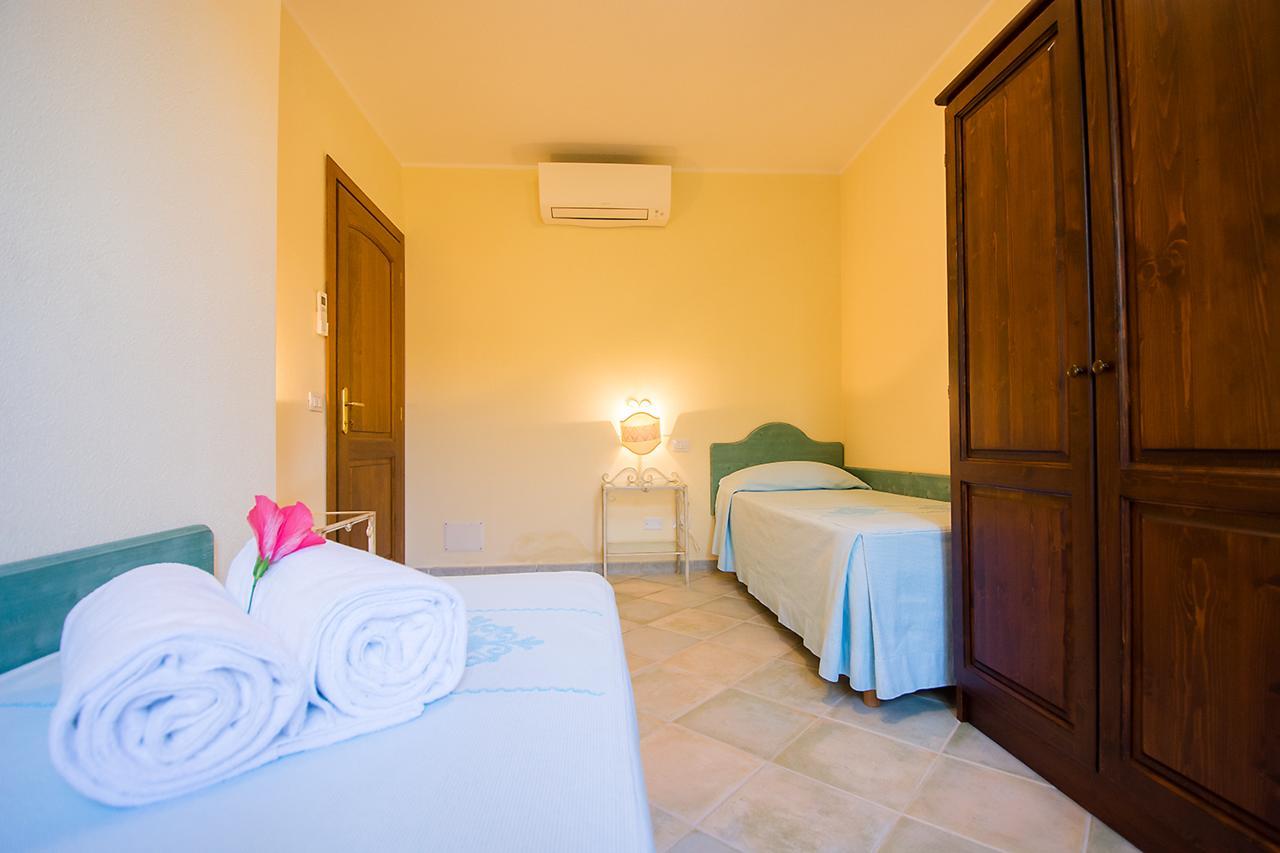 Le Residenze Del Maria Rosaria - Vico Friuli 1 Villa Orosei Luaran gambar